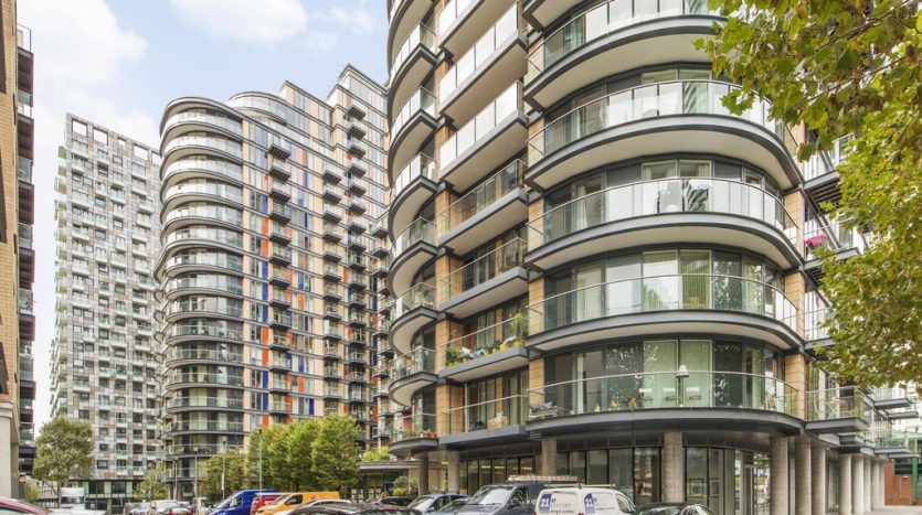 1 Bedroom Apartment To Rent in Millharbour, Canary Wharf, E14 