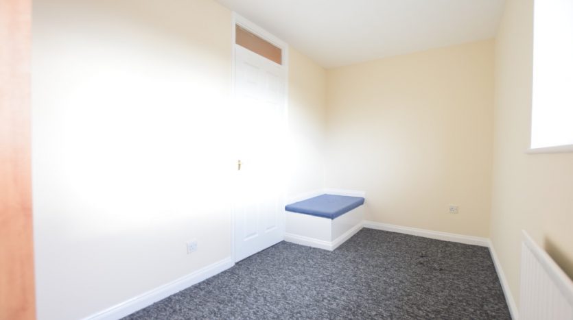 2 Bedroom Mid Terraced House To Rent in Valence Avenue, Chadwell Heath, RM8 