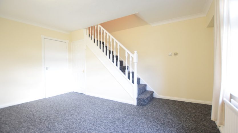 2 Bedroom Mid Terraced House To Rent in Valence Avenue, Chadwell Heath, RM8 