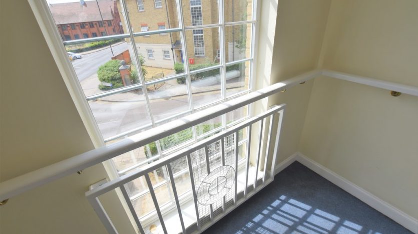 2 Bedroom Flat To Rent in Queensberry Place, Manor Park, E12 