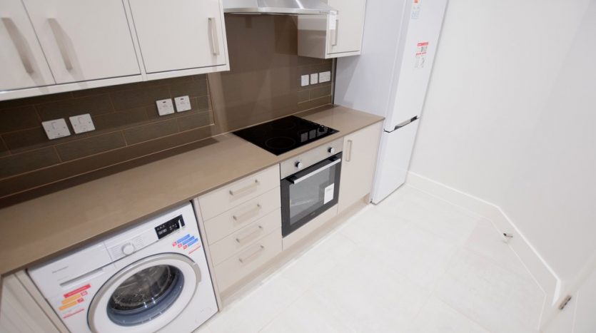 2 Bedroom Apartment To Rent in Postway Mews, Ilford, IG1 