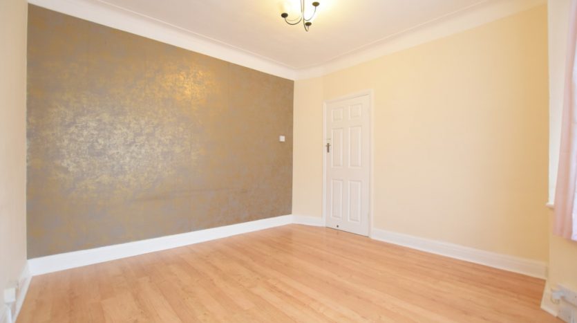 3 Bedroom Mid Terraced House To Rent in Trelawney Road, Hainault, IG6 