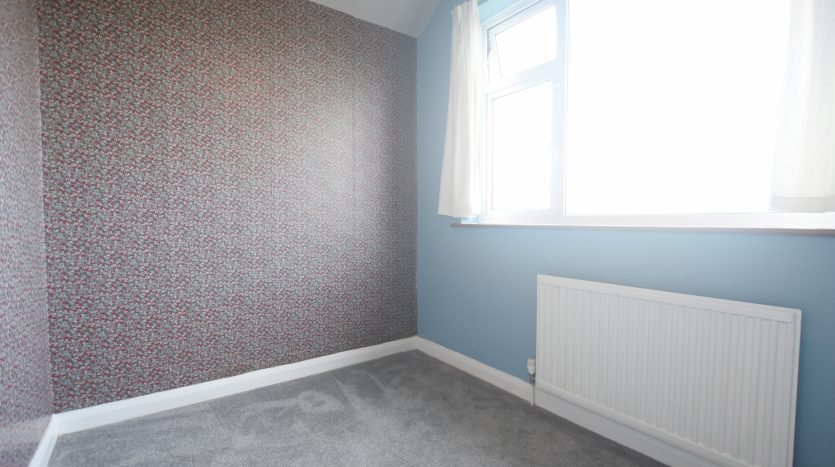 4 Bedroom  To Rent in Cecil Avenue, Hornchurch, RM11