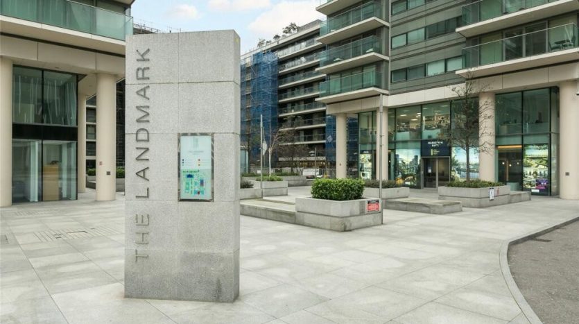 1 Bedroom Apartment For Sale in Marsh Wall, Canary Wharf, E14 